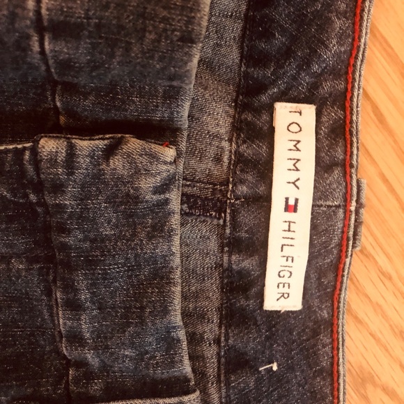 Tommy Hilfiger Jeans - Picture 3 of 3